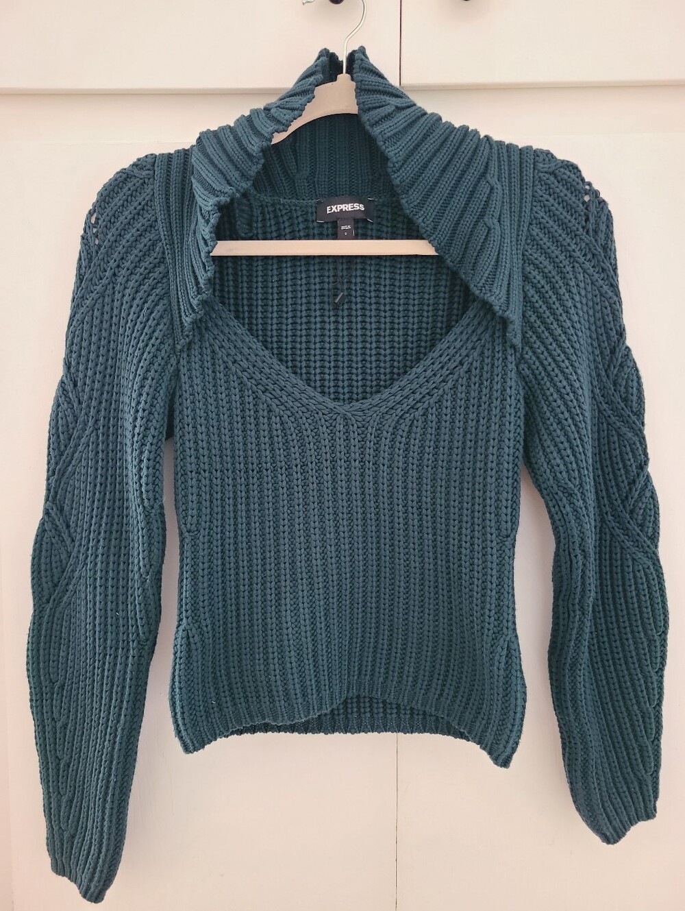 Express Teal V-Neck Cable Knit Sweater